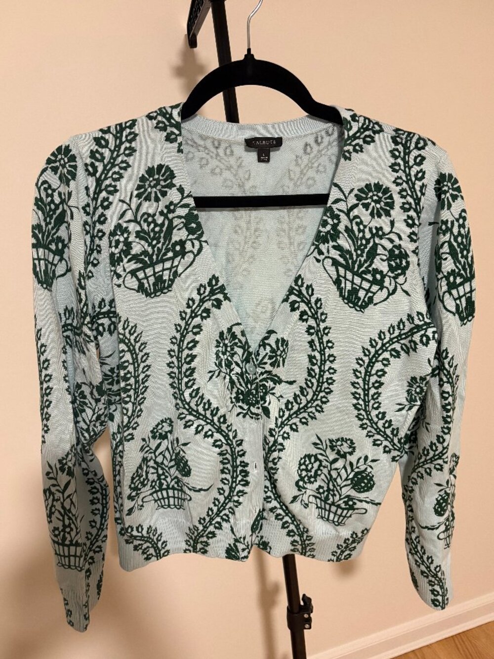 🌿 Talbots V-Neck Cardigan Sweater - Flowing Floral